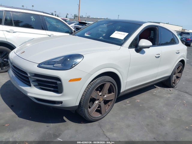 Porsche Cayenne 2023 WP1BA2AY0PDA27187 Image 2