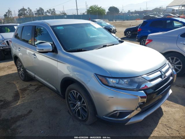 2018 MITSUBISHI OUTLANDER JA4AZ3A35JZ055622 Photo 0