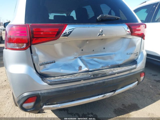 2018 MITSUBISHI OUTLANDER JA4AZ3A35JZ055622 Photo 5