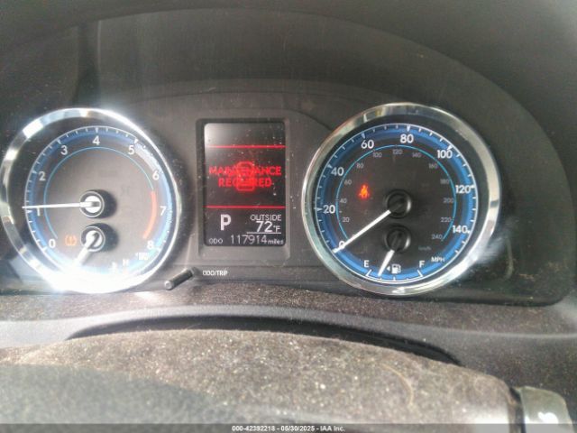 2T1BURHE8HC754590 Toyota COROLLA LE