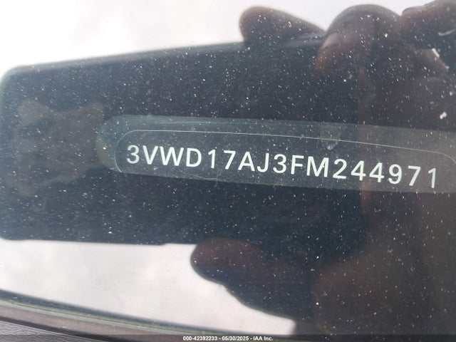 3VWD17AJ3FM244971 Volkswagen Jetta 1.8t Se
