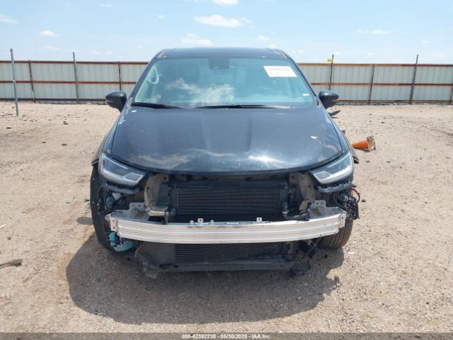 2C4RC1L78PR631169 Chrysler Pacifica Hybrid Touring L