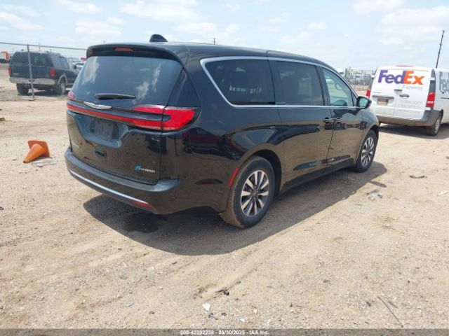 2023 CHRYSLER PACIFICA HYBRID 2C4RC1L78PR631169 Photo 3