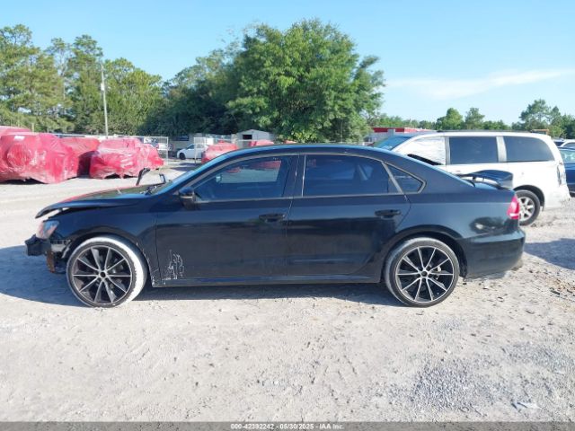 1VWAP7A3XEC027937 Volkswagen Passat 2.5l S