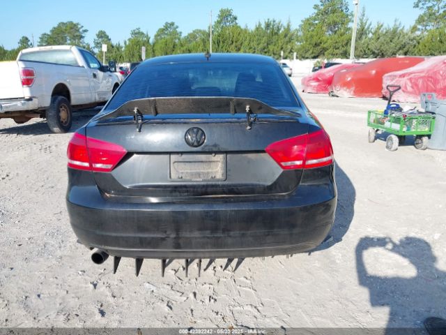 1VWAP7A3XEC027937 Volkswagen Passat 2.5l S