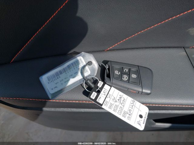 3VV6B7AX8RM223410 Volkswagen Tiguan 2.0t Wolfsburg Edition