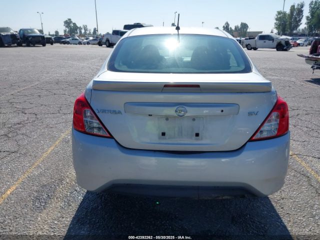 3N1CN7AP6KL874283 Nissan 2019