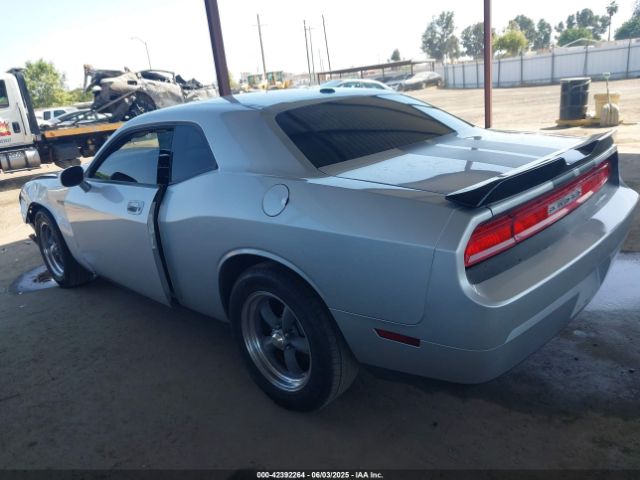 2009 DODGE CHALLENGER 2B3LJ44V99H549472 Photo 2