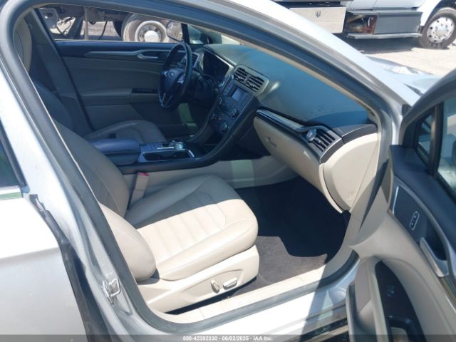 2017 FORD FUSION 3FA6P0HDXHR372203 Photo 4