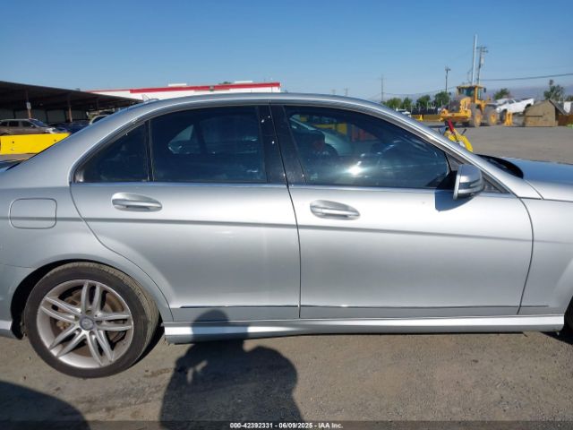 WDDGF8AB5ER317681 Mercedes-Benz C-Class