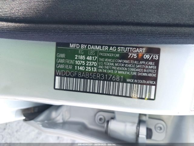 WDDGF8AB5ER317681 Mercedes-Benz C-Class