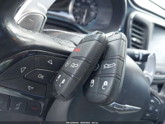 2015 CHRYSLER 200 1C3CCCBG6FN686559 Photo 10