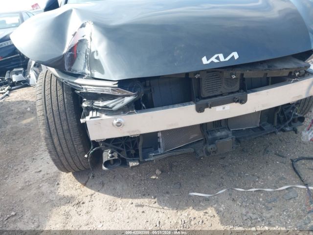 KNDC34LA1R5192089 KIA Ev6 Wind