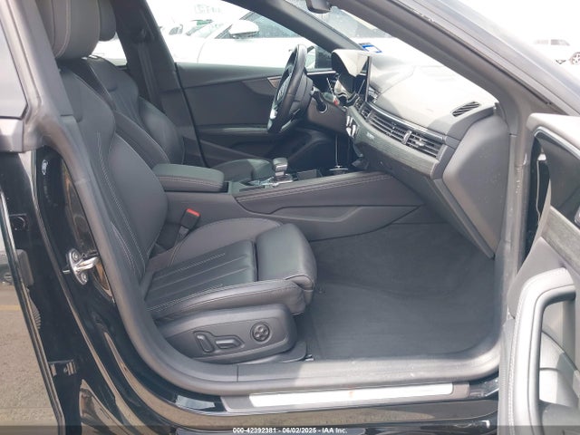2022 AUDI A5 SPORTBACK WAUFACF54NA028037 Photo 4