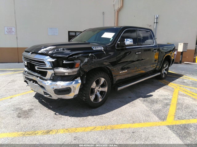 1C6RREJT0KN558110 RAM 1500 Laramie  4x2 5'7 Box