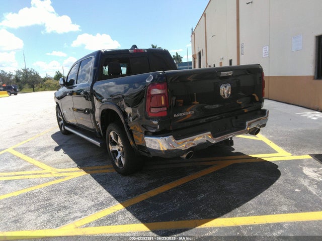 1C6RREJT0KN558110 RAM 1500 Laramie  4x2 5'7 Box