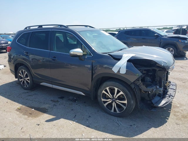 Subaru na u5 2021 JF2SKAXC3MH405187 zdjęcie główne