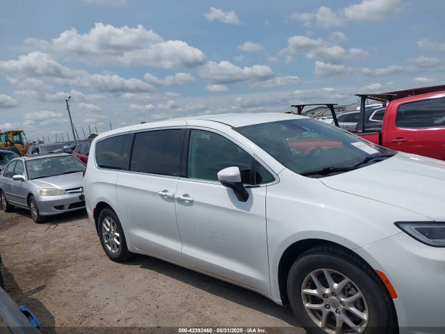 Chrysler Pacifica Touring L 2023 2C4RC1BG6PR550589 Image 13
