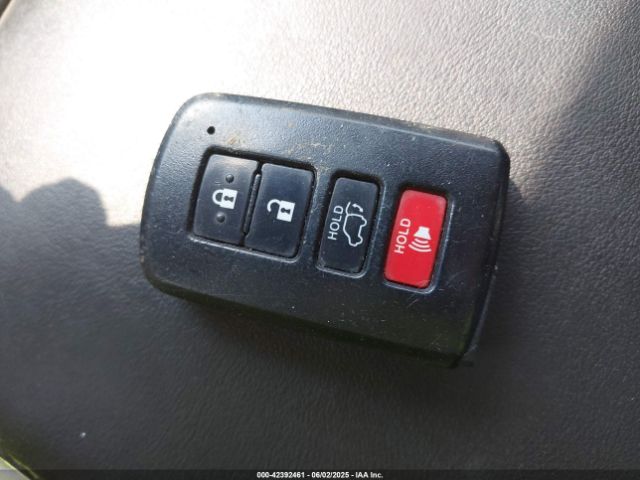 2T3DFREV0HW602106 Toyota Rav4 Limited
