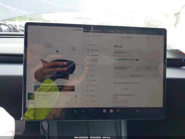 5YJ3E1EB3RF729817 Tesla 2024