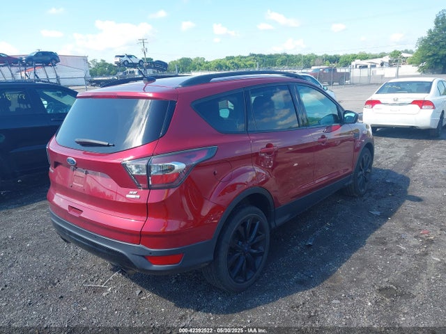 1FMCU9GD4HUA10240 Ford ESCAPE SE