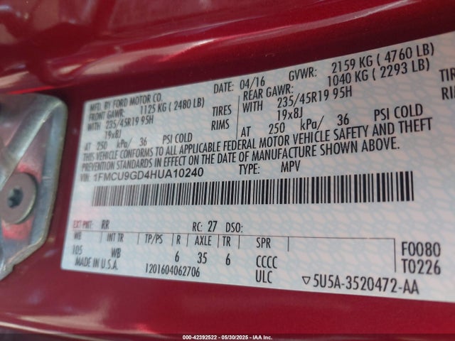 1FMCU9GD4HUA10240 Ford ESCAPE SE