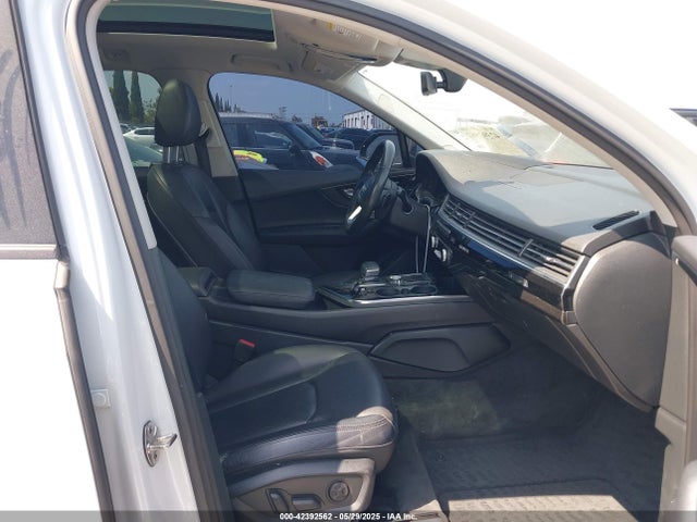 2019 AUDI Q7 WA1VAAF71KD004660 Photo 4