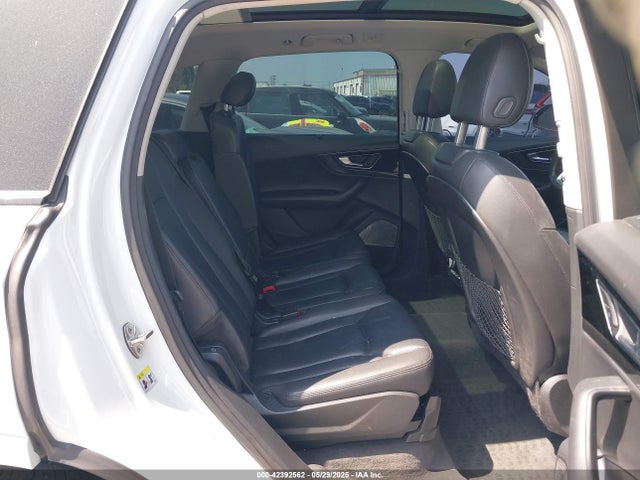2019 AUDI Q7 WA1VAAF71KD004660 Photo 7