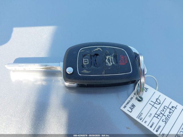 5NPE24AF4GH271425 Hyundai SONATA SE