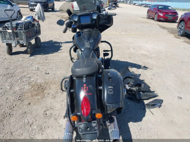 2018 INDIAN MOTORCYCLE CO. CHIEFTAIN 56KTCDAA0J3367414 Photo 5