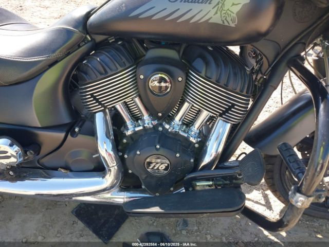 2018 INDIAN MOTORCYCLE CO. CHIEFTAIN 56KTCDAA0J3367414 Photo 7