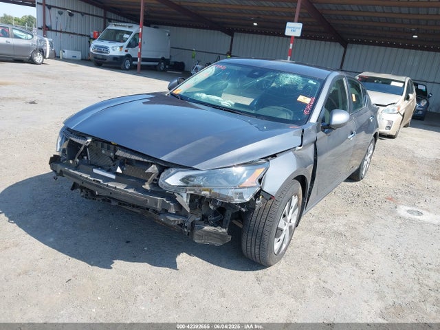 Nissan 2023 2023 1N4BL4BV9PN417233 Image 2