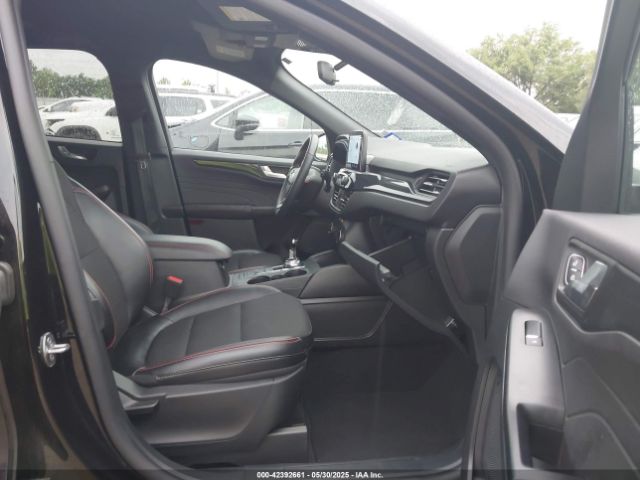 1FMCU0MN2SUA09328 Ford Escape St-line