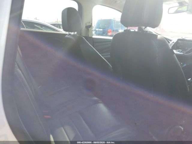 1FMCU9J94EUA01800 Ford Escape Titanium