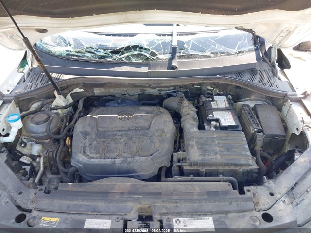 3VV3B7AX5JM091021 Volkswagen 2018