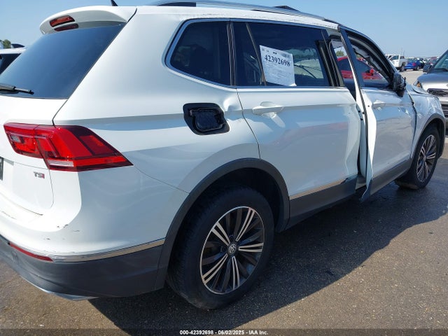 3VV3B7AX5JM091021 Volkswagen 2018