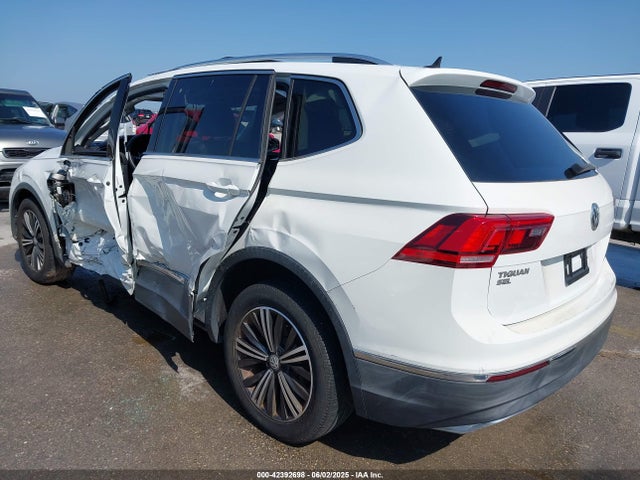 3VV3B7AX5JM091021 Volkswagen 2018