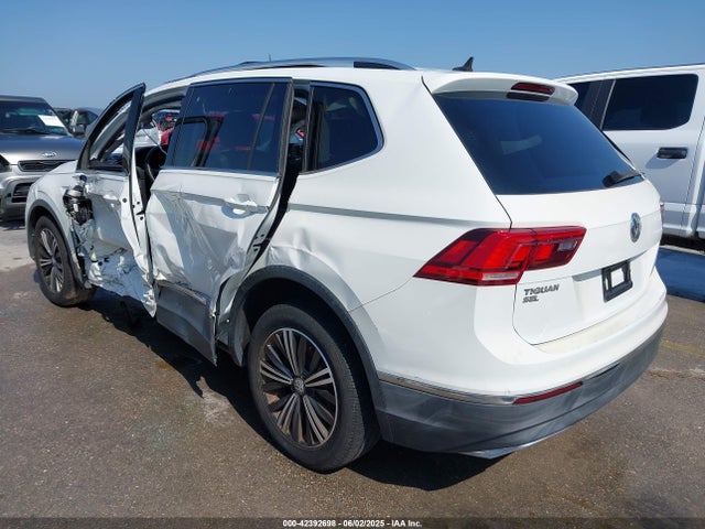 3VV3B7AX5JM091021 Volkswagen 2018