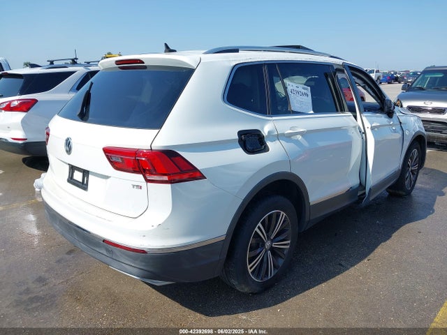 3VV3B7AX5JM091021 Volkswagen 2018