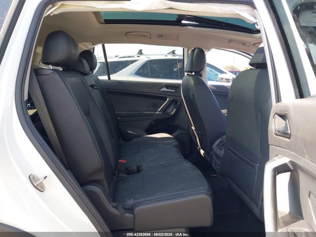 3VV3B7AX5JM091021 Volkswagen 2018