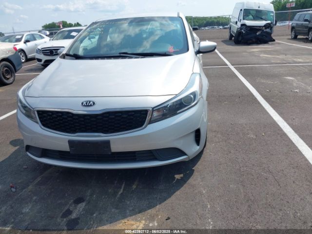 3KPFK4A75JE191544 KIA FORTE LX
