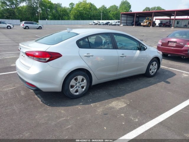 3KPFK4A75JE191544 KIA FORTE LX