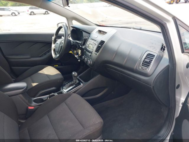3KPFK4A75JE191544 KIA FORTE LX