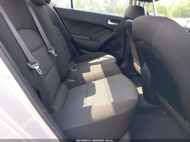 3KPFK4A75JE191544 KIA FORTE LX