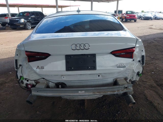 Audi 2018 2018 WAUANCF52JA130204 Image 17