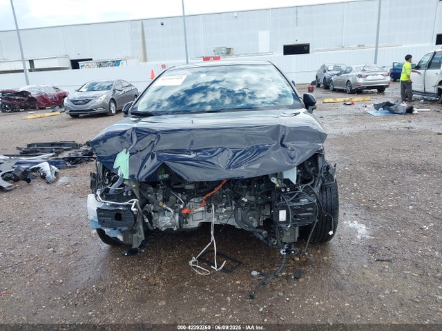 JTDBCMFE3PJ012190 Toyota 2zr-fxe, 1vm