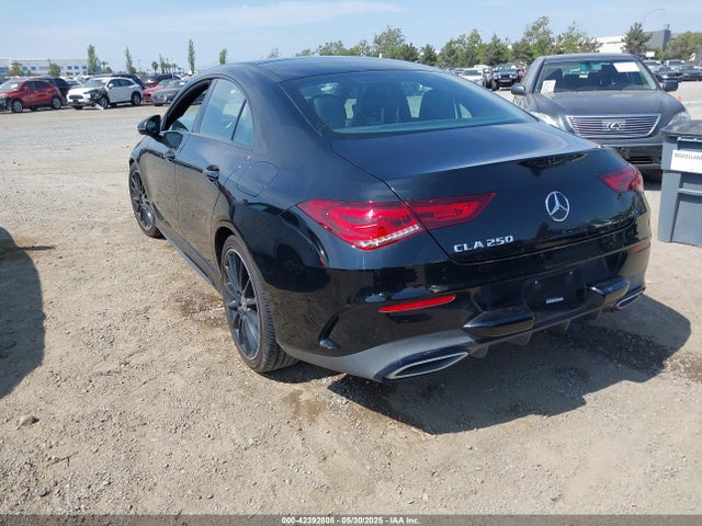 W1K5J4GB0MN189958 Mercedes-Benz m260