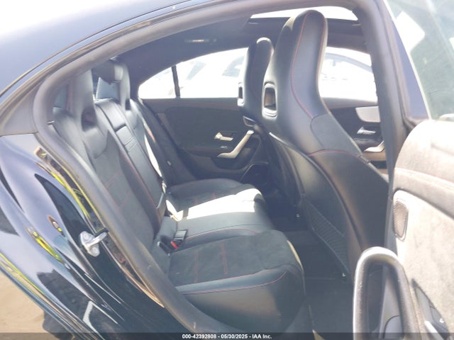 W1K5J4GB0MN189958 Mercedes-Benz m260