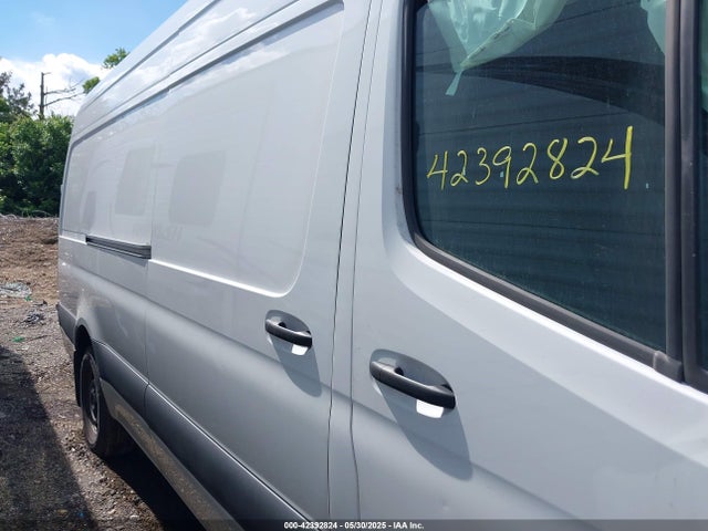 W1Y4NCHY4PT151944 Mercedes-Benz om654