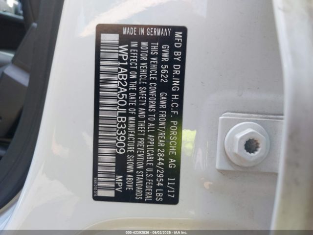 2018 PORSCHE MACAN WP1AB2A50JLB33909 Photo 8